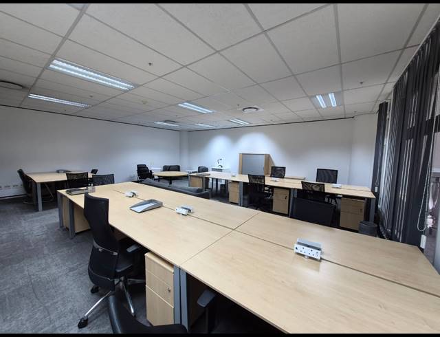 80M² OFFICE TO LET IN SANDTON CENTRAL